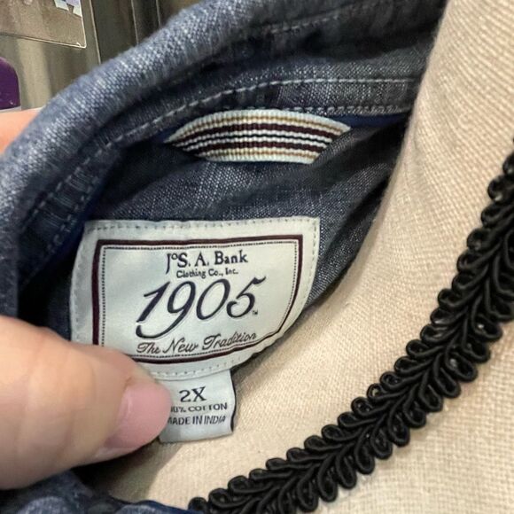 Jos A Bank Shirt  - Picture 5 of 5